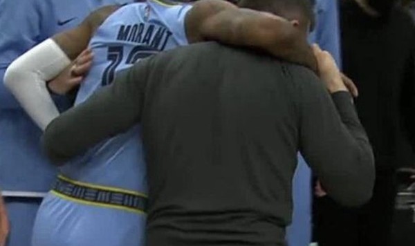  莫兰特伤退灰熊不敌国王  