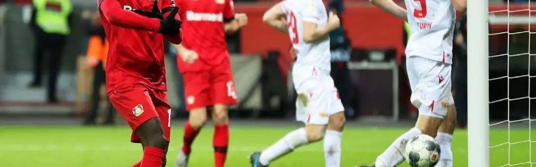  勒沃库森攻击群全面开花，横扫弗赖堡延续不败金身  