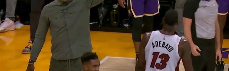  巴特勒三双热火加时险胜尼克斯  