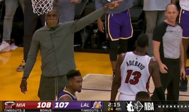  巴特勒三双热火加时险胜尼克斯  