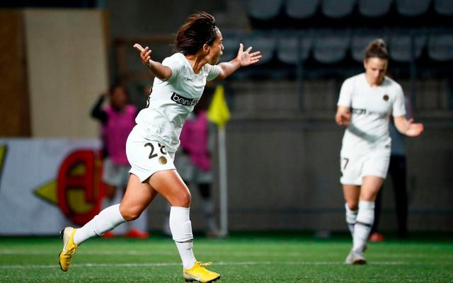  兰斯新援首秀惊艳全场，梅开二度助球队完胜图卢兹